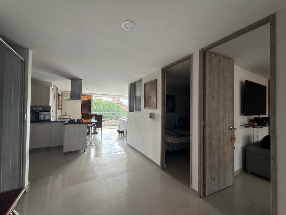VENDO HERMOSO APARTAMENTO EN SECTOR LOS COLORES — foto 4