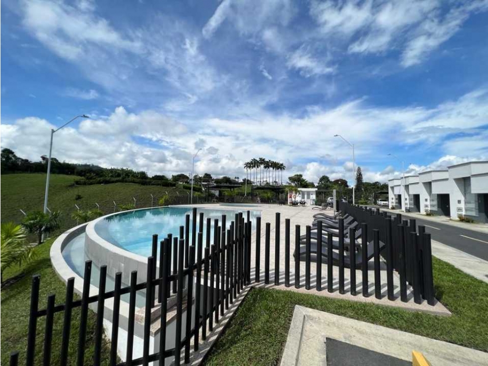 Vendo hermoso apartamento excelente ubicación en Condina — foto 2