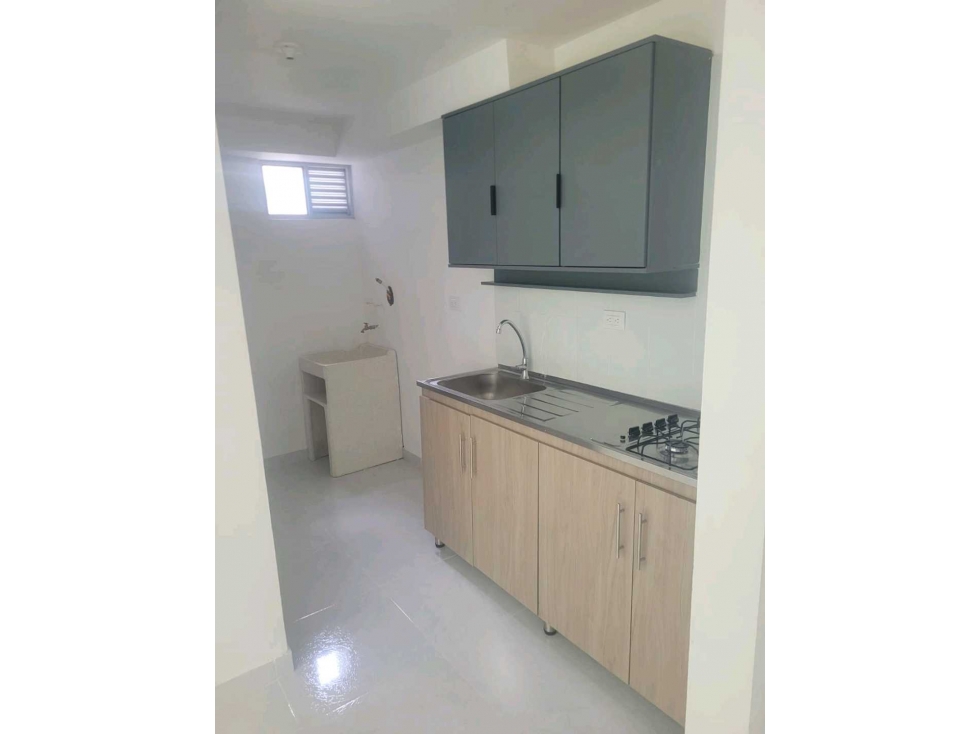 VENDO HERMOSO APARTAMENTO MUY CERCA AL AEROPUERTO — foto 4