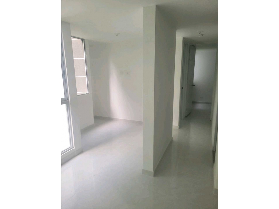 VENDO HERMOSO APARTAMENTO MUY CERCA AL AEROPUERTO — foto 6