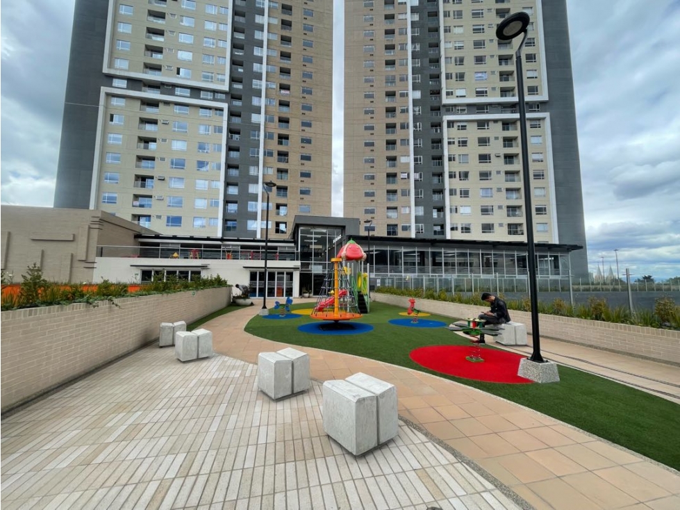 Vendo o arriendo Apartaestudio centro Bogotá vista panoramica — foto 2