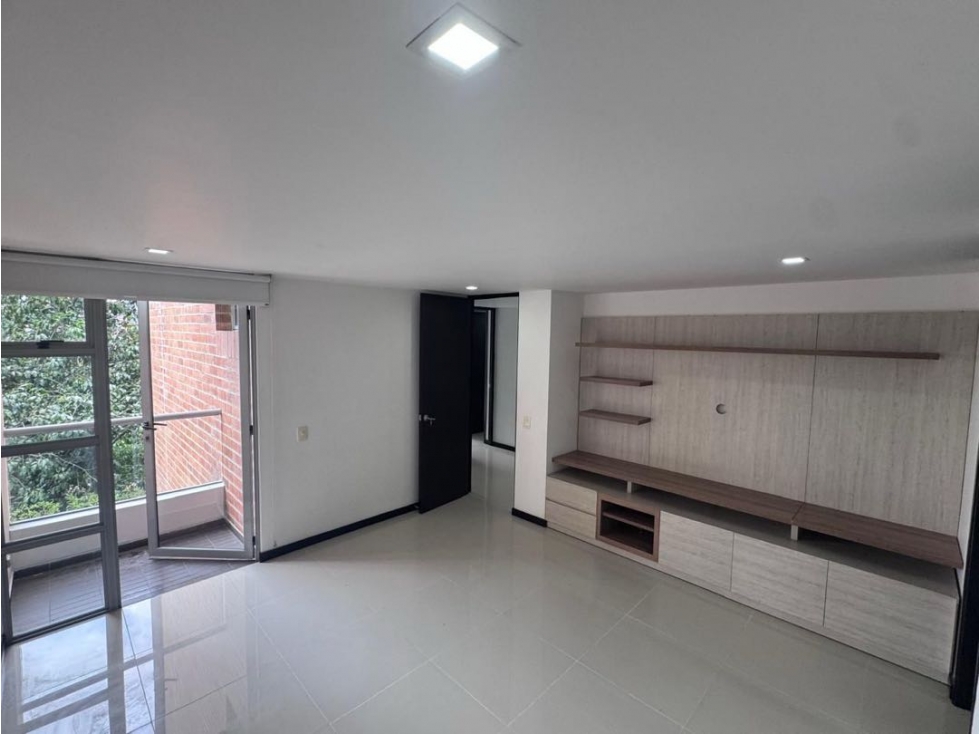 VENDO HERMOSO APTO EN ENVIGADO. LOMA LAS BRUJAS. — foto 6