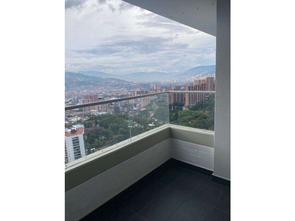 VENDO HERMOSO APTO EN LAS LOMITAS SABANETA