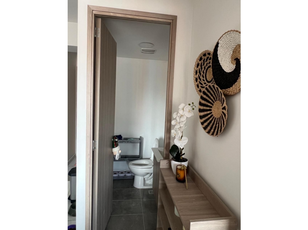 VENDO HERMOSO APTO EN SABANETA CON EXCELENTE VISTA . ZONA PLANA — foto 5