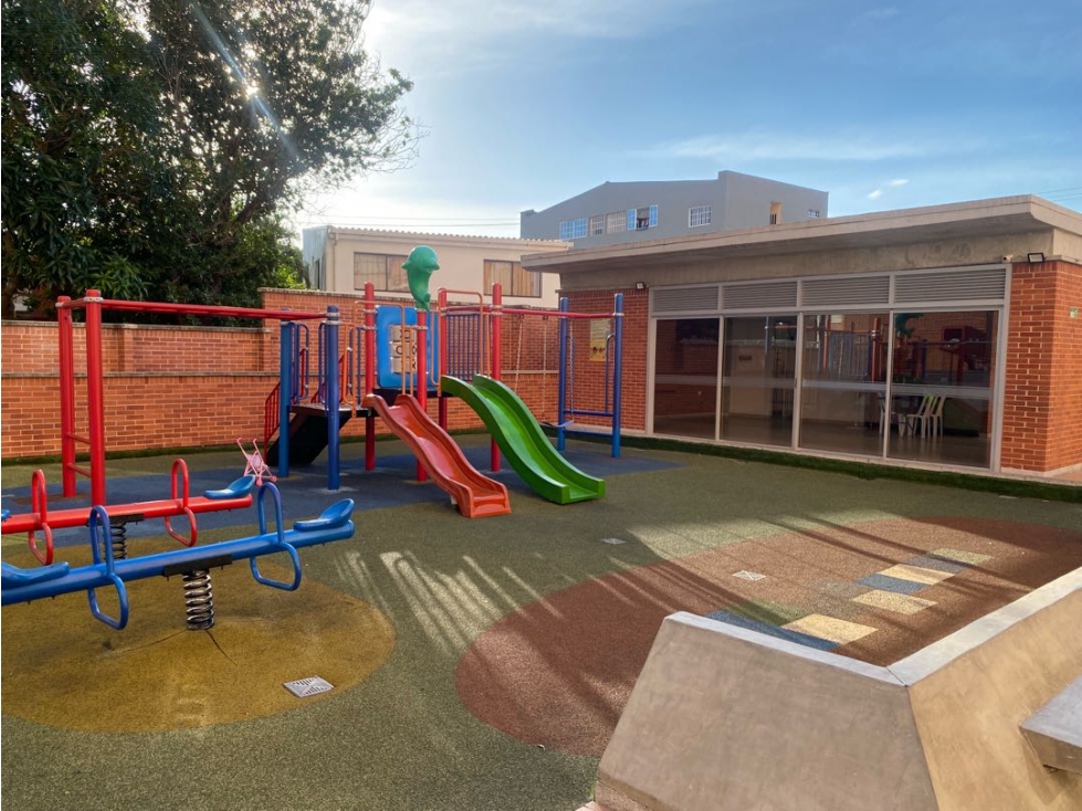Hermoso Apto Edificio Park 68 en venta — foto 3