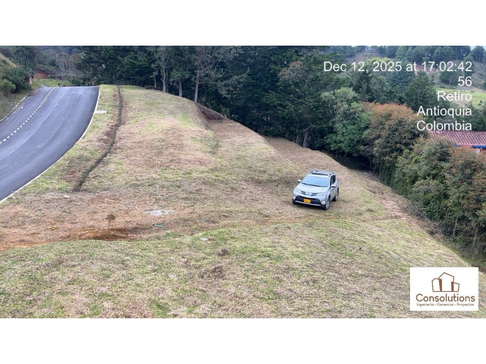 VENDO HERMOSO LOTE EN EL RETIRO — foto 2