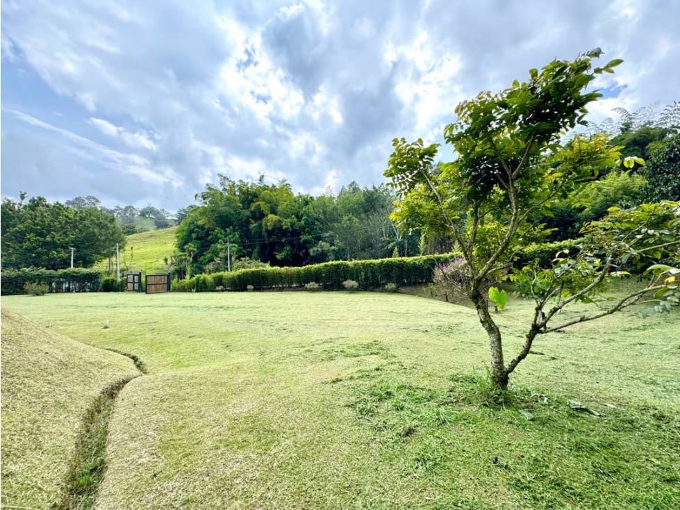 Vendo hermoso lote en Rionegro. Vereda el Rosal. Unidad cerrada — foto 4
