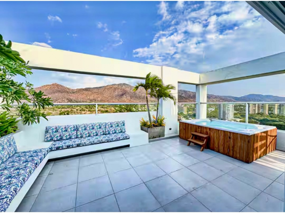 VENDO HERMOSO PENTHOUSE EN SANTA MARTA PARA INVERSIÓN