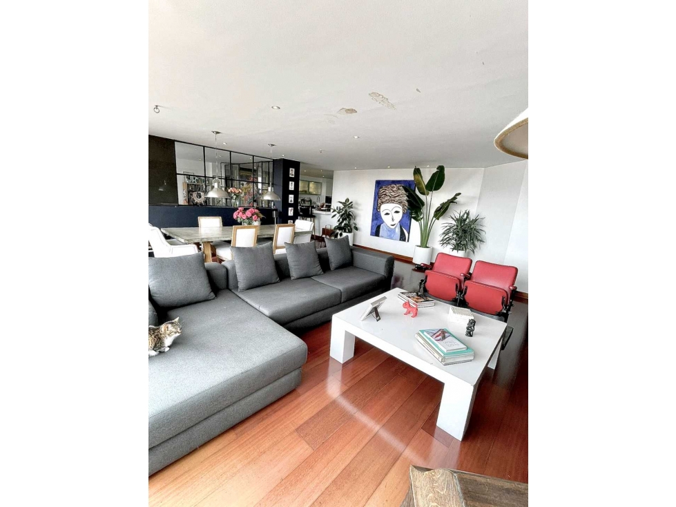 VENDO HERMOSO Y AMPLIO APTO EN ROSALES — foto 2