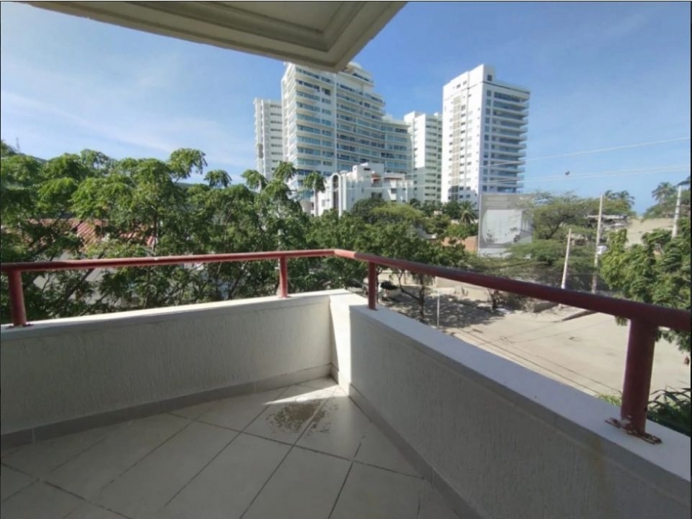 Vendo hermoso y remodelado apartamento en Playa Salguero 005 — foto 2