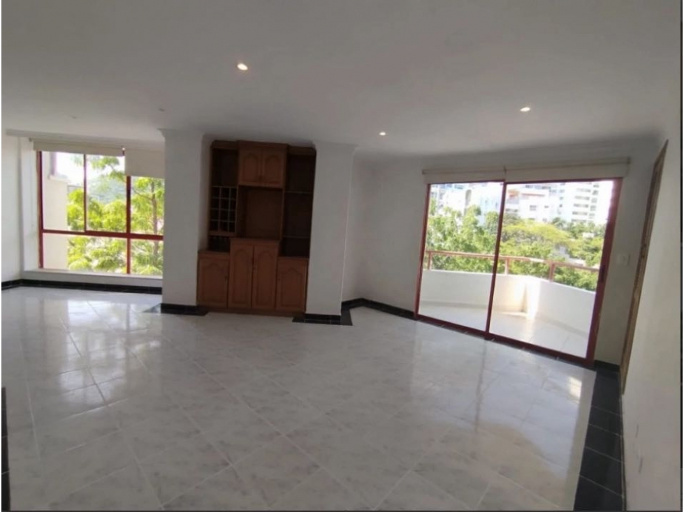 Vendo hermoso y remodelado apartamento en Playa Salguero 005 — foto 3