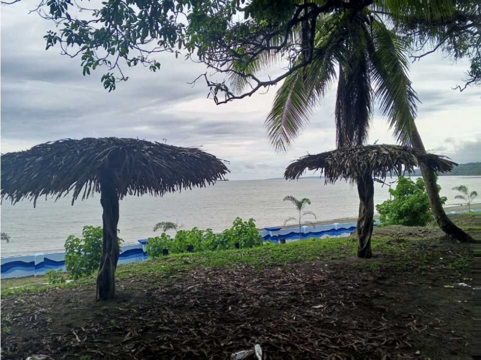 VENDO HOSTAL CON FRENTE DE PLAYA PUERTO A. - 3