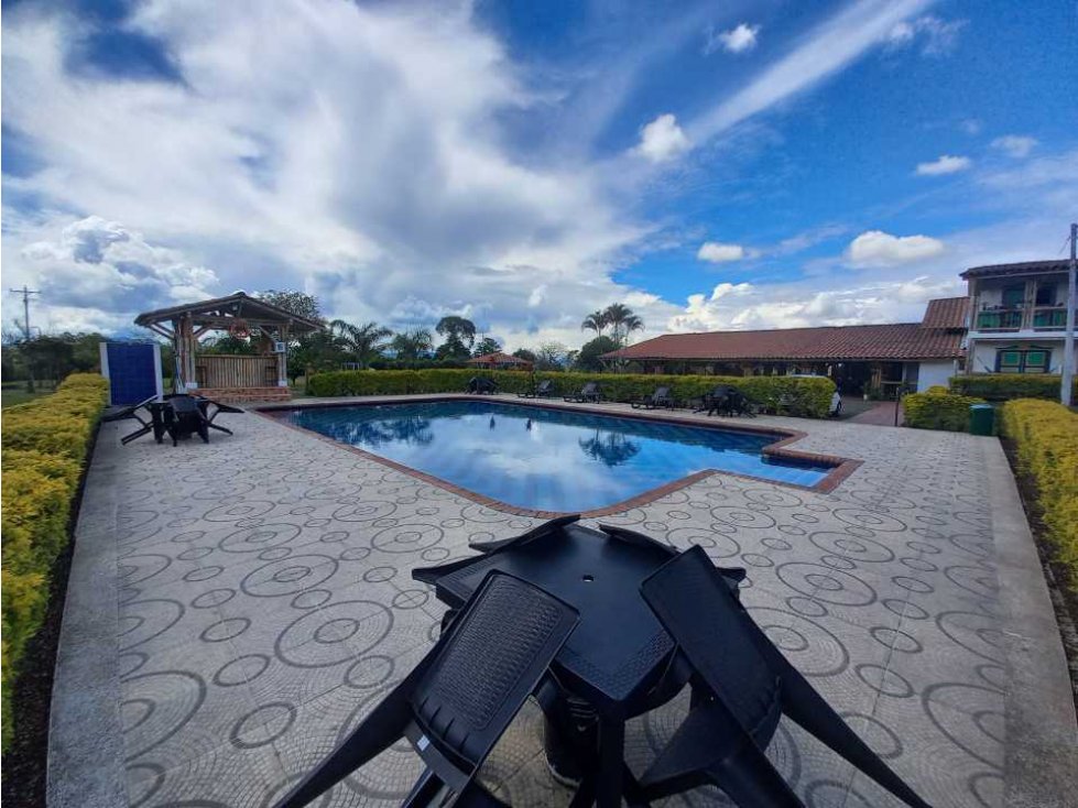 Vendo hotel en Quinbaya Quindío - 2