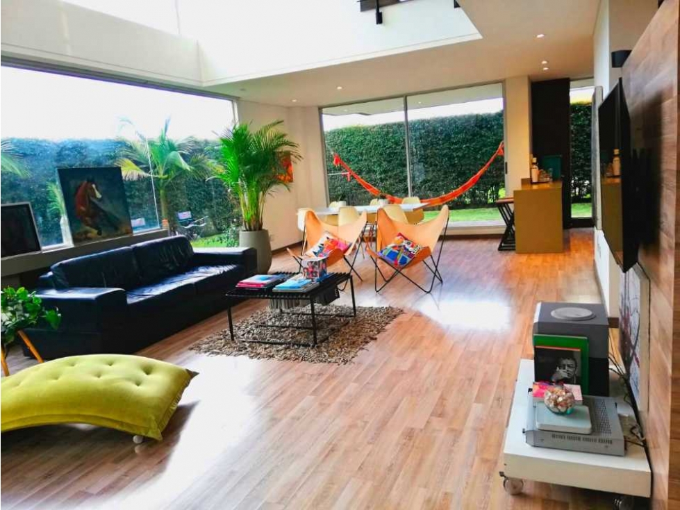 VENDO ILUMINADA CASA EN CONJUNTO CERRADO EN CAJICA (IC) — foto 6