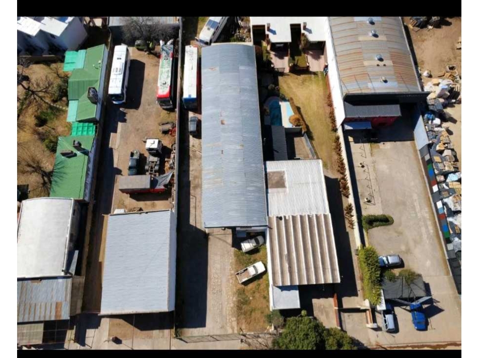 Vendo importante galpon con.oficina.zona industrial - 3