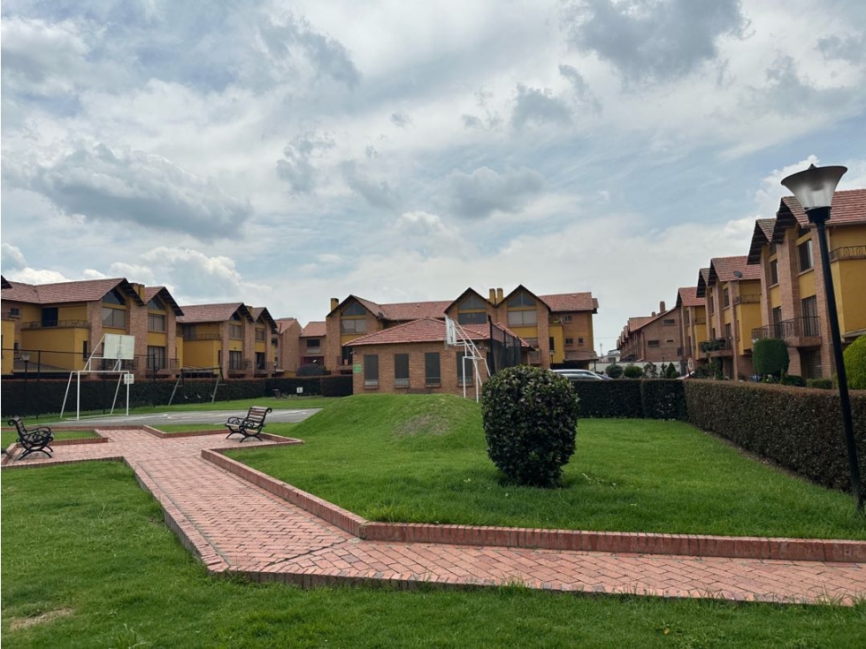 Vendo linda Casa en Chia/Chilacos. 289Mtrs-4habs,terrazas-$850Mlls — foto 3