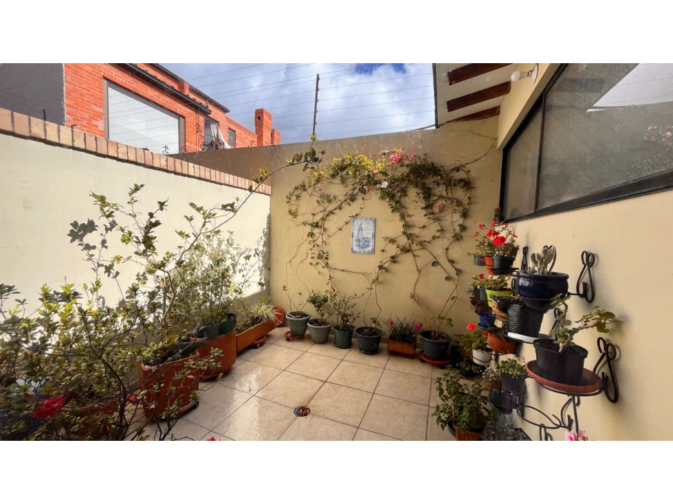 Vendo linda casa excelente ubicación — foto 4