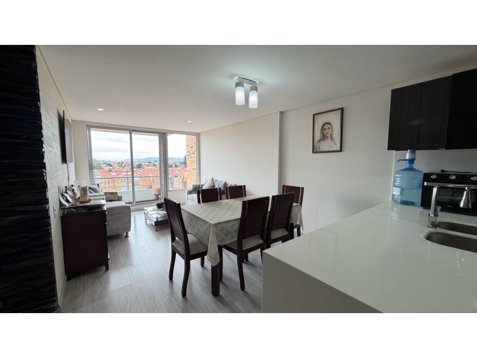 Vendo lindo apartamento esquinero amplio. Excelente ubicación — foto 4