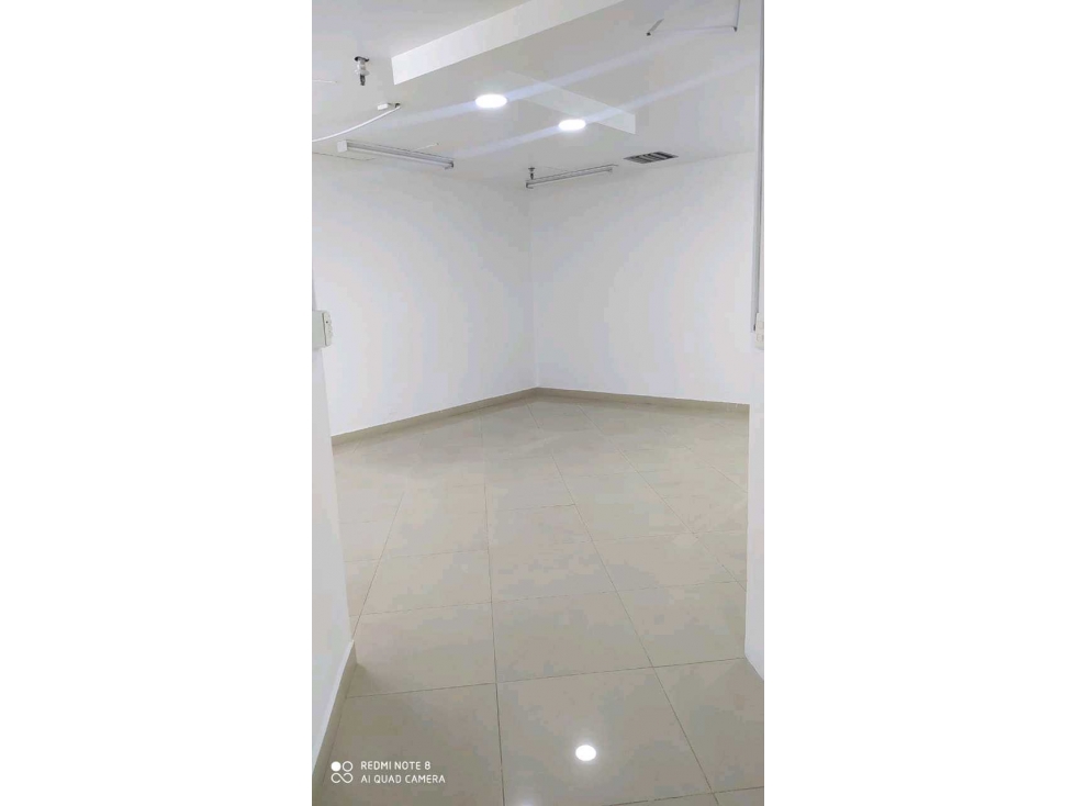 Vendo Local 110 Mts Av Oriental — foto 5