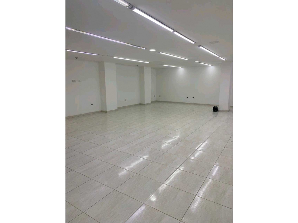 Local en Venta La Estrella - 2