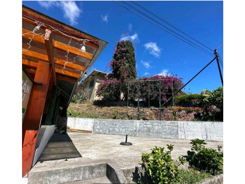 VENDO LOCAL COMERCIAL EN BOQUETE, LUGAR CENTRICO, AREA COMERCIAL - 4