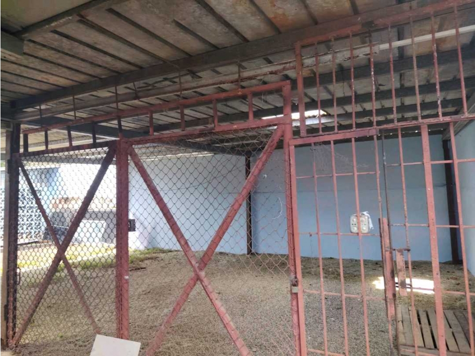 VENDO LOCAL COMERCIAL EN DAVID + CASA — foto 5