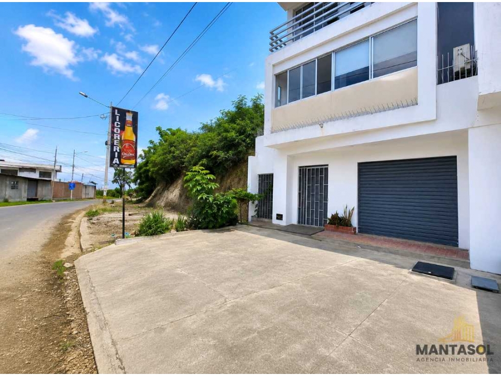 Vendo Local Comercial zona privilegiada Planta Baja Barbasquillo - 1