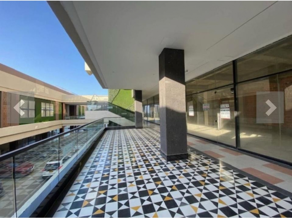 Vendo local en CC plaza campestre - 3