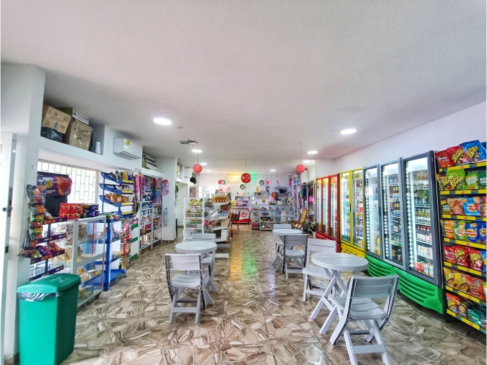 VENDO LOCAL EN EL BARRIO RECREO