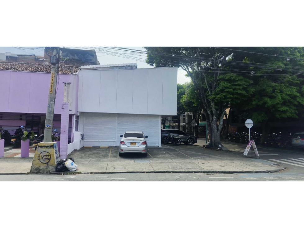 Vendo local esquinero en el sur de cali barrio limonar 370 m² - 2