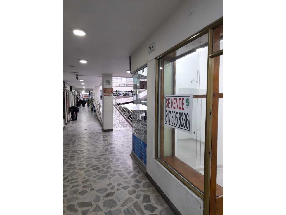 VENDO LOCAL PASAJE COMERCIAL VERACRUZ CENTRO BOGOTA — foto 3