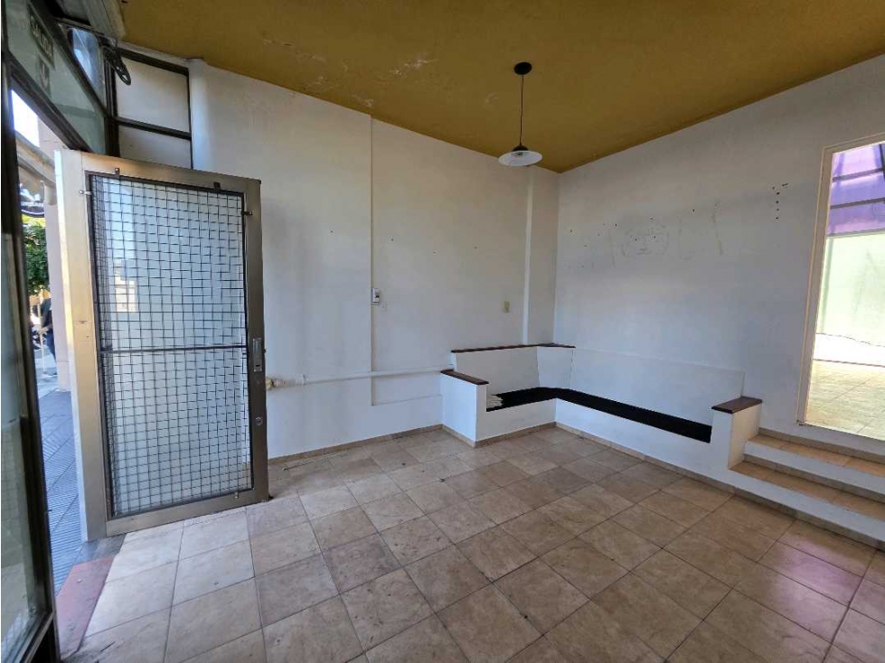 Vendo Local/Oficina de 70 m² en Pleno Centro de Concepción del Uruguay - 6