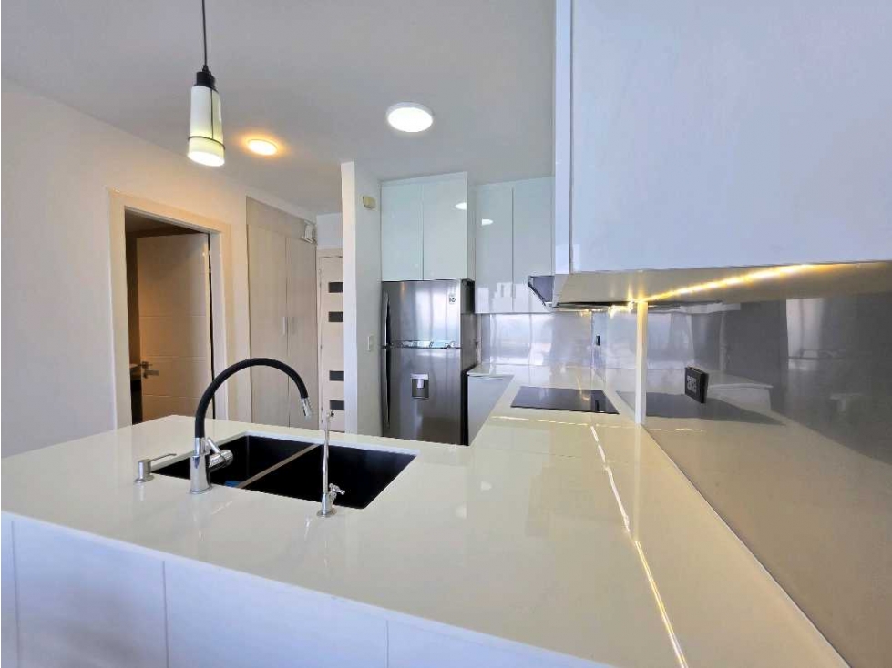 Vendo Loft, en Oceania, frente al mar, un edificio exclusivo — foto 6