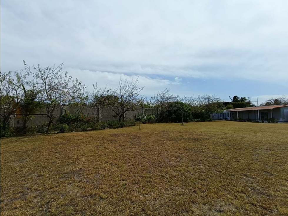 VENDO LOTE 3800MTS. SALGAR PARTE ALTA - 4