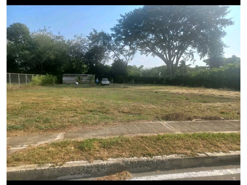VENDO LOTE CAMPESTRE EN CONDOMINIO ROZO CS - 2