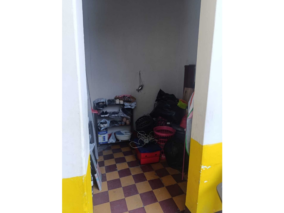 Vendo lote casa en el sur de cali barrio bretaña lote 192 m2 — foto 5