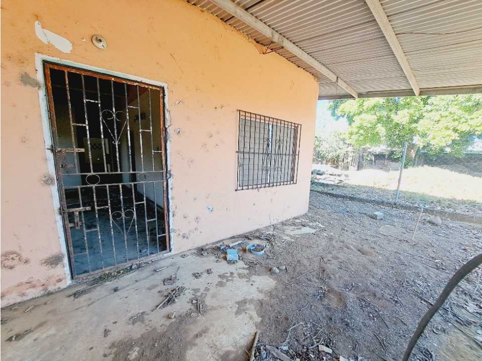 EN SAN MATEO, LOTE COMERCIAL EN VENTA. - 5