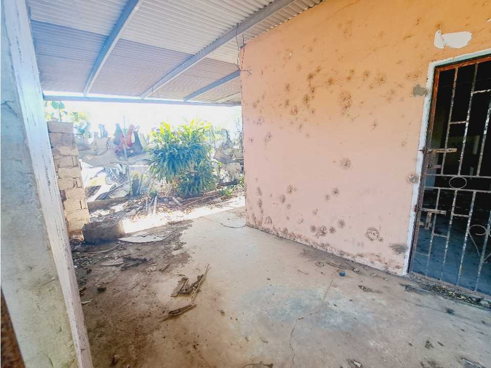 EN SAN MATEO, LOTE COMERCIAL EN VENTA. - 6
