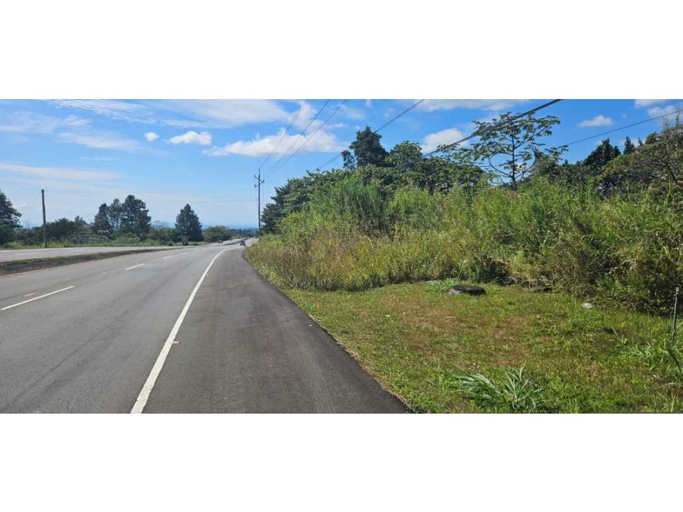 VENDO LOTE COMERCIAL EN BQOUETE - 5