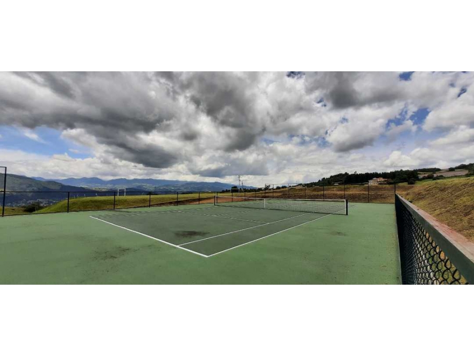Vendo lote con hermosa vista en conjunto - 4