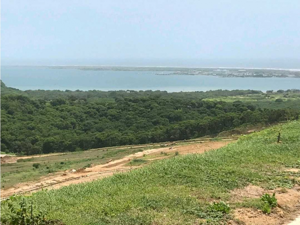 Vendo lote en club con vista a puerto velero - 2