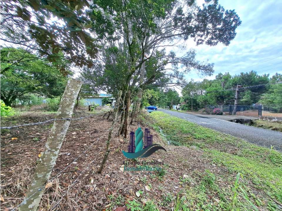 VENDO LOTE DE 1470MTS ALTO BOQUETE - 4