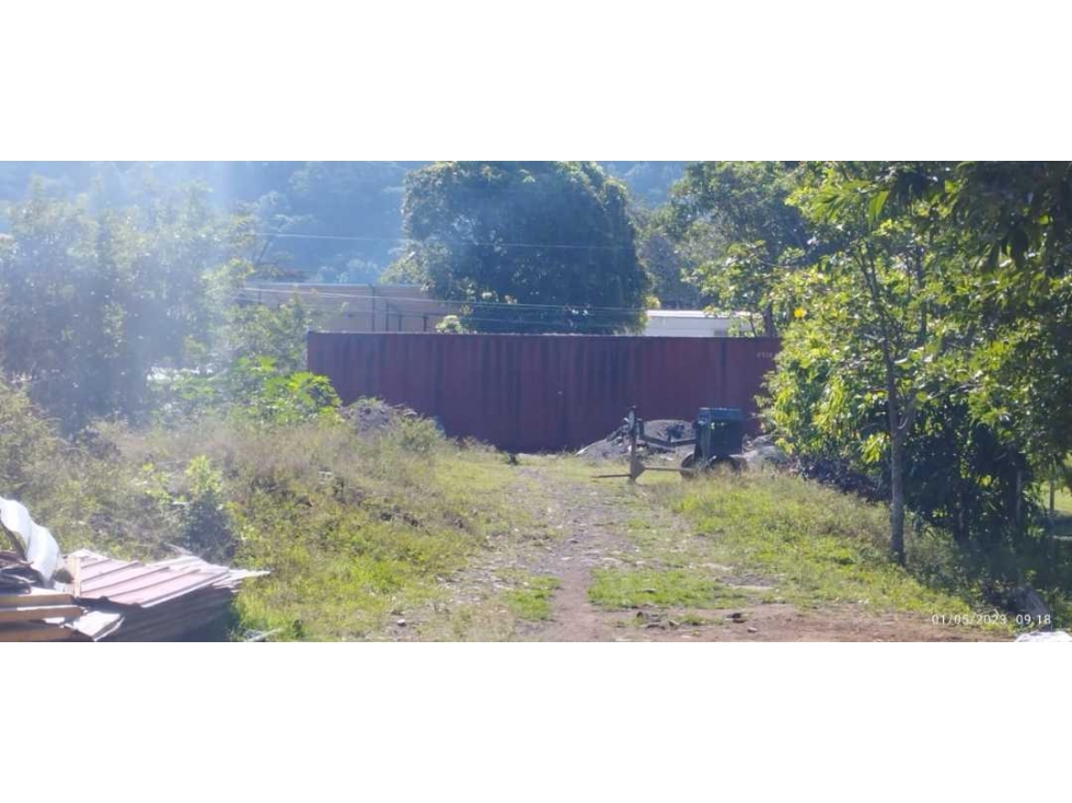 VENDO LOTE DE 2417M2 BAJO BOQUETE — foto 4