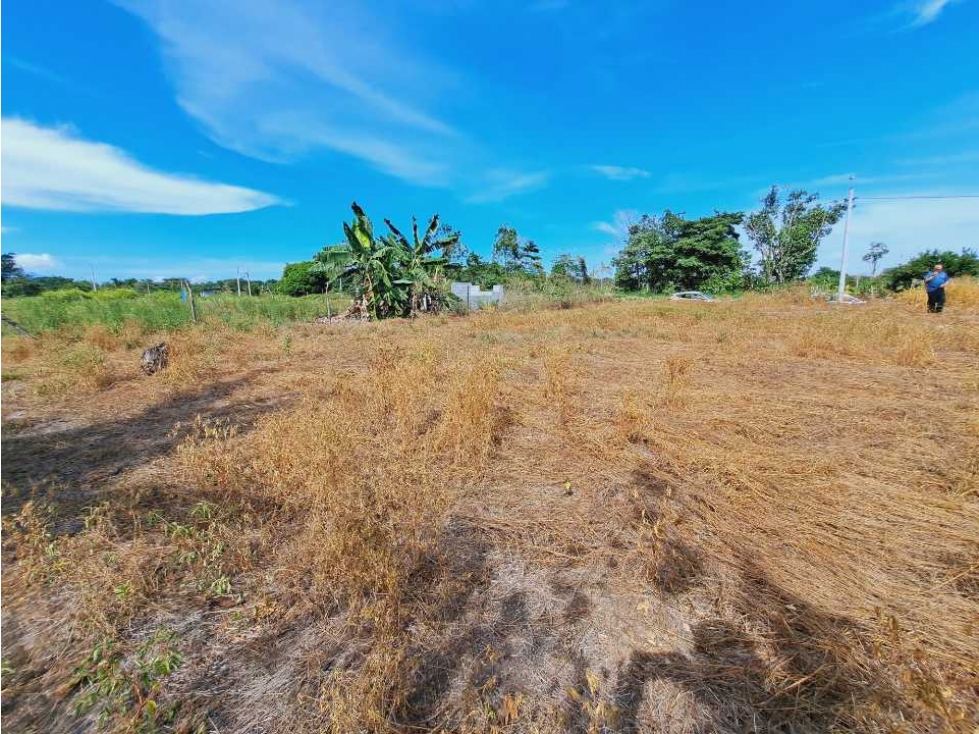 VENDO LOTE DE 450M2 BUGABA - 2