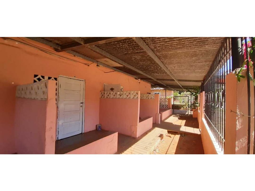 VENDO LOTE DE 599M2 / CUENTA CON CINCO APARTAMENTOS EN DAVID
