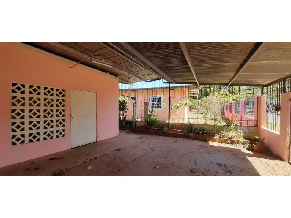 VENDO LOTE DE 599M2 / CUENTA CON CINCO APARTAMENTOS EN DAVID — foto 3
