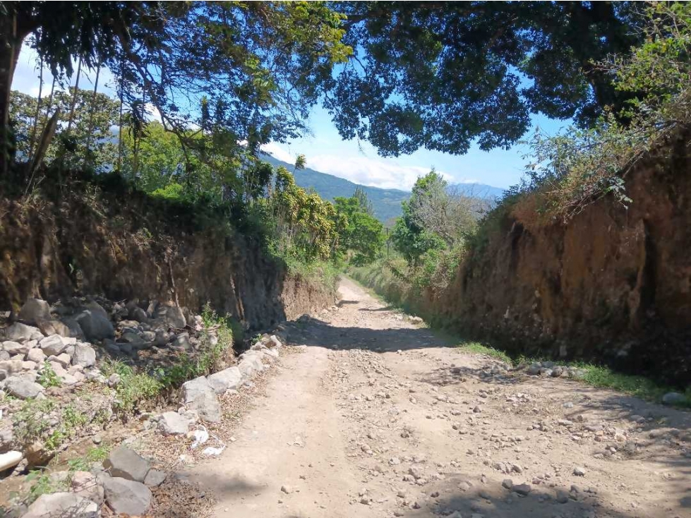 VENDO LOTE DE 8365MTS EN VOLCANCITO — foto 2