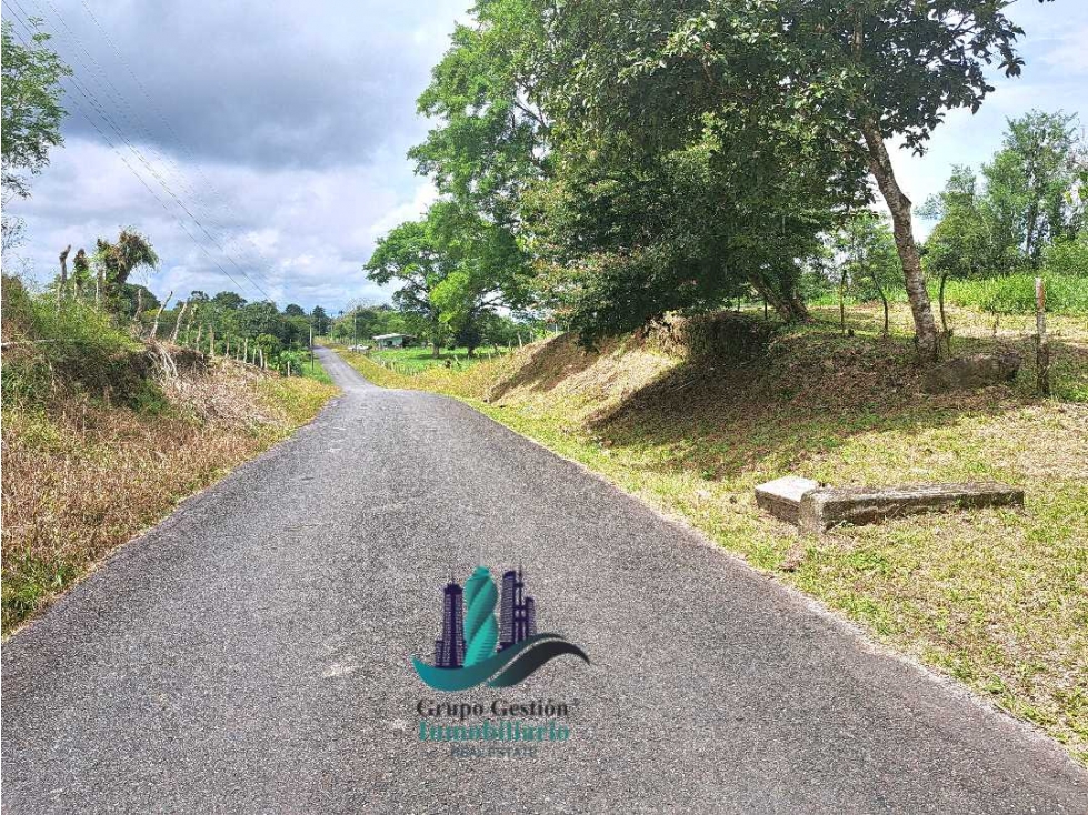 VENDO LOTE DERECHO.POSESORIO 3600MTS - 1