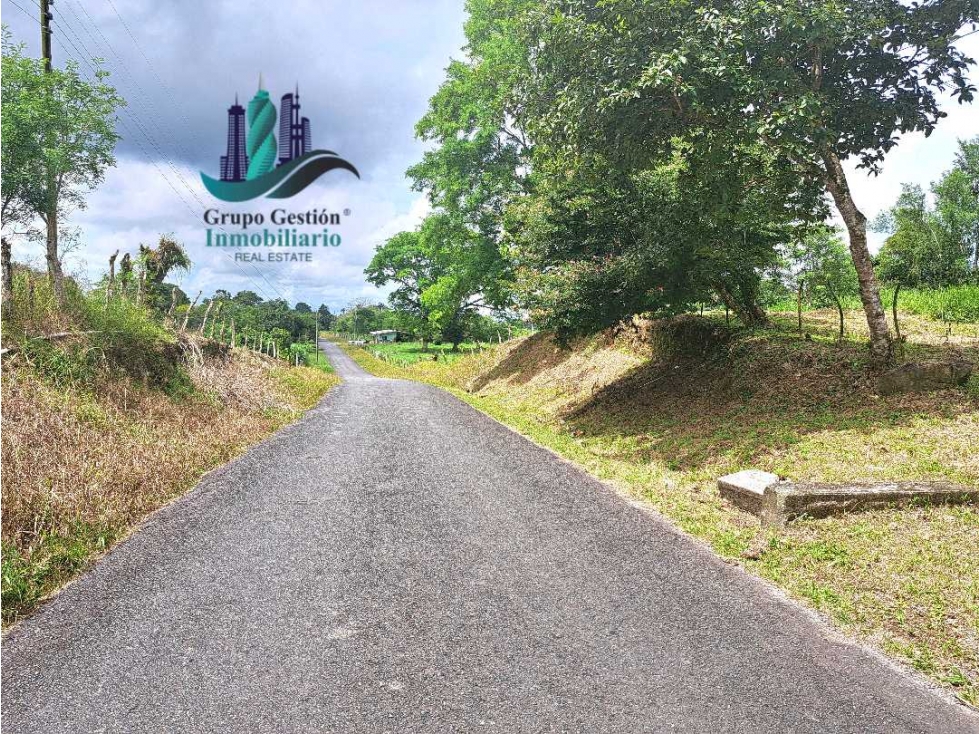 VENDO LOTE DERECHO.POSESORIO 3600MTS - 2