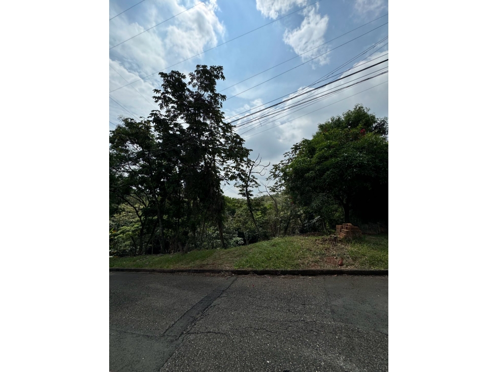 VENDO LOTE EL BELLA SUIZA 1760M2 - 4